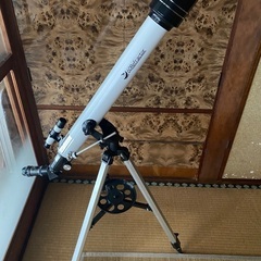 天体望遠鏡。