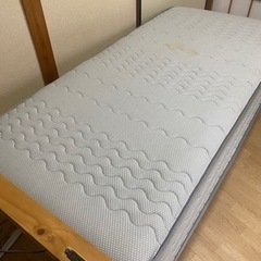 ニトリ　マット付きシングルベッド