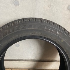 ブリヂストンスタッドレスタイヤ　