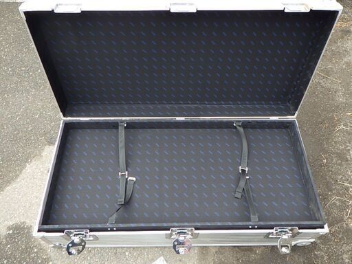 RIMOWA リモワ アルミ製 2輪 スーツケース キャリーケース 大容量の
