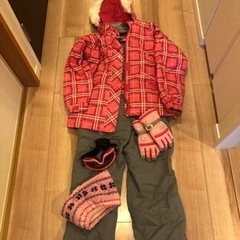 【ネット決済・配送可】スキー服　上下セット　手袋　ゴーグル　マフラー