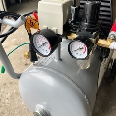 ⚒RETZLINK オイルレスエアコンプレッサー 25L RZ-0925FIC