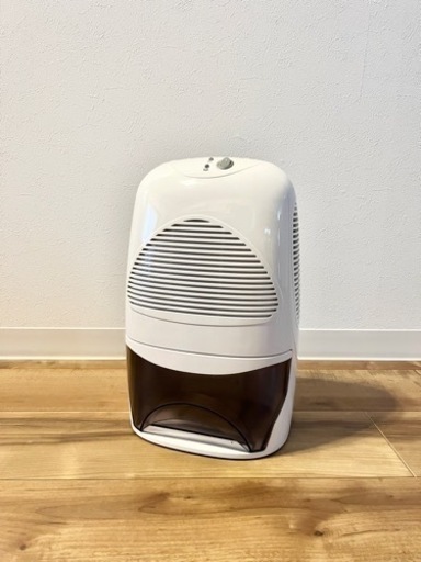家庭用除湿機【2,3回使用、ほぼ新品】