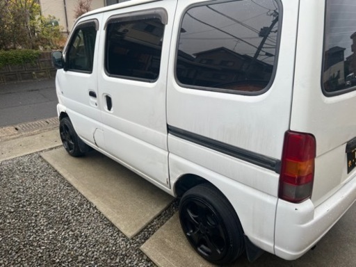 車のパーツ 15年式エブリィバン