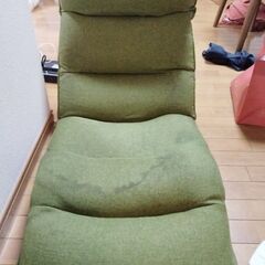 LOWYA １億円座椅子