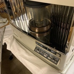 万代店 清掃整備済み SUNPOT/サンポット 煙突式ストーブ 2006年 床暖機能