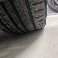 18インチホイール　215-40-18タイヤ付き　PCD114.3