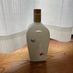 サントリー  ピュアモルトウイスキー  岩尾對山窯　錦菊梅竹文  有田焼ボトル