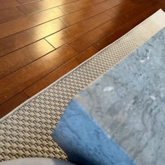 テラスハウス使用　HUKLA　スクエアセンターテーブル　