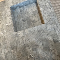 テラスハウス使用　HUKLA　スクエアセンターテーブル　