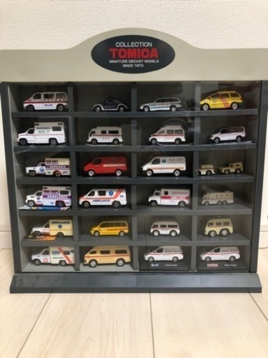 美品　ミニカー　25台　ケース付きNO2