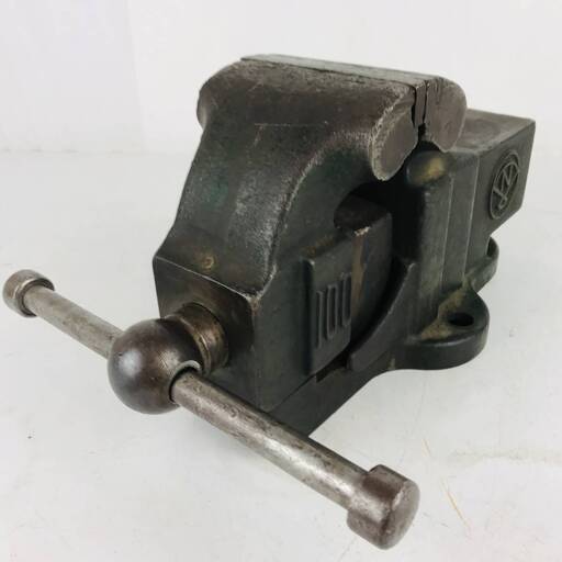 N7576 ナベヤ 万力 100ｍｍ バイス 卓上 大工道具 工具 ヴィンテージ 中古 リサイクル