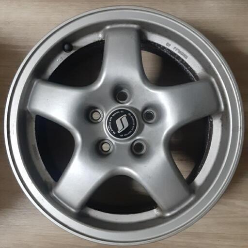 R32ﾀｲﾌﾟM純正ﾎｲｰﾙ4本 【公式通販】