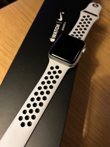 Apple Watch 3 38mmケース　アルミニウム　Nike +