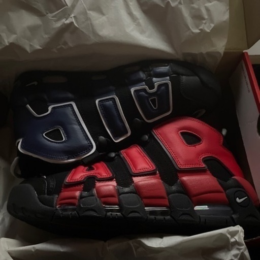 新品NIKEモアアップテンポ