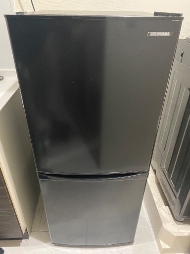 アイリスオーヤマ 【右開き】142L 2ドアノンフロン冷蔵庫 ブラック IRSD-14A-B [IRSD14AB]【RNH】2021年製