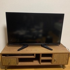 液晶薄型テレビ　40型　2016年製