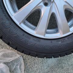 13インチ　スタッドレスタイヤ4本セット