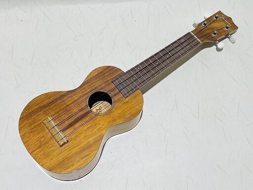Famous】 ソプラノウクレレ FS-5G (国産 ハワイアンコア材)(中古品