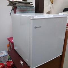 小型冷蔵庫☆４６L★2018年