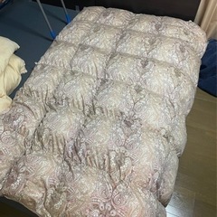 昭和西川　羽毛布団　マザーグース95% ポーランド産