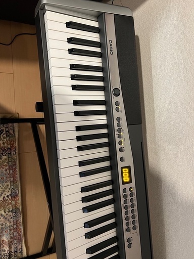 電子ピアノ　Casio Privia 300