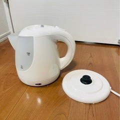 KOM 電気ケトル 飲むときだけ沸かす KTD-200 美品