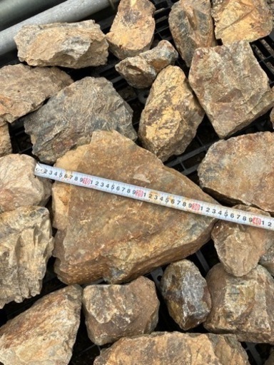 岐阜石、1パレット。200キロくらい。ドライガーデン必須 岐阜石、1パレット。200キロくらい。ドライガーデン必須