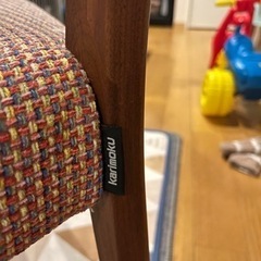 カリモク　ダイニングテーブル　無垢材　6人用　4脚セット