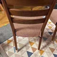 カリモク　ダイニングテーブル　無垢材　6人用　4脚セット