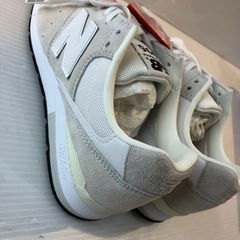 #6867 ニューバランスニーカーMRL996UW新品未使用