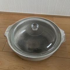 ガラス蓋の鍋