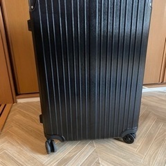 黒スーツケース、コロコロ、キャリーケース2500円