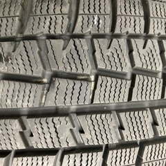 スタッドレスタイヤ　195/65-R15 セレナc25