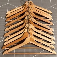【取引決定】IKEA 木製ハンガー 10本セット