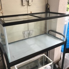 良品です！90cm x D 45cm x H 45cm 水槽　中古品