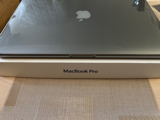 Apple MacBook Pro 15インチ　Retinaディスプレイ