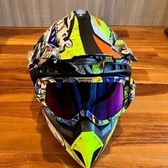 アイロー　ヘルメット　Airoh