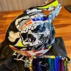 アイロー　ヘルメット　Airoh