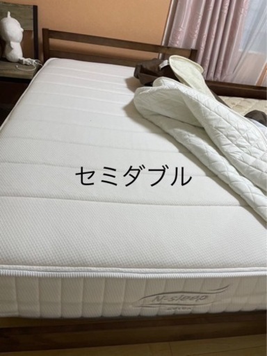 セミダブルベッド、マットレス付き skyprint.id