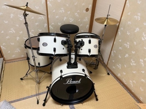 Pearlドラムセット　BD18TT10TT12FT14SD13 引き取りに来られる方