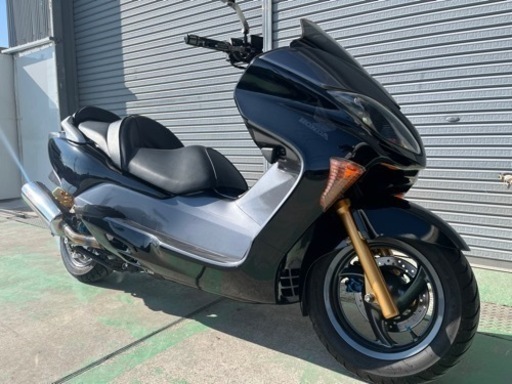 フォルツァ　MF08 機関良好　外装全塗装済み　ライトカスタム フォルツァ MF08 機関良好 外装全塗装済み ライトカスタム