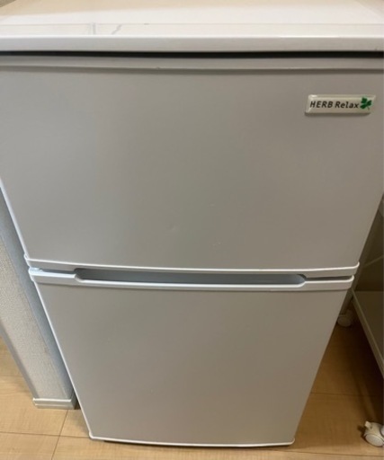 冷蔵庫　YAMADA YRZ-C09B1の画像