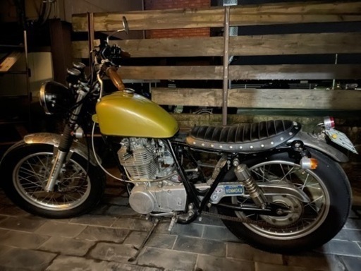 ヤマハ SR400