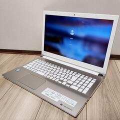 Dynabookのゴールドパソコン！i3/SSD/Office ...