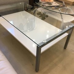 ニトリガラステーブル、ロウヤソファーベッド