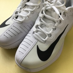 NIKE エアズームGPターボHCスニーカー ホワイト(27.5cm)