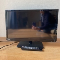 東芝　REGZA  23インチ液晶テレビ　23S8