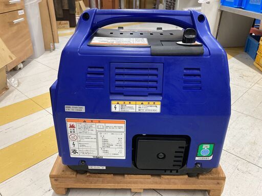 中古品△ヤマハ　 EF900iSGB2　 防音型0.9kVAインバーターカセットガス発電機