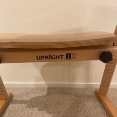 【極美品】アップライトチェア　ホワイト